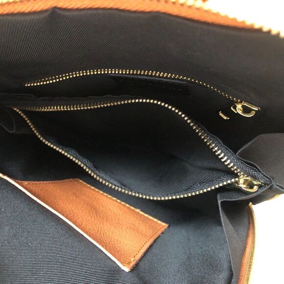 DIVINA FIRENZE BACKPACK/CROSSBODY ITALIAN PEBBLED LEATHER WITH CAMEL TAN TONES - Picture 9 of 16